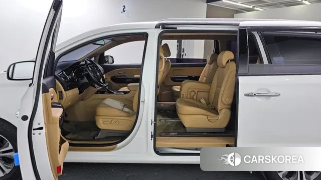 Kia The New Carnival id 3588305 из Кореи 20