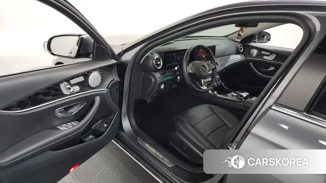 Mercedes-Benz E-Class W213 id 3489885 из Кореи 20