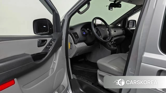 Hyundai The New Grand Starex id 4937229 из Кореи 20