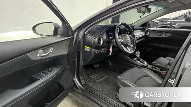 Kia Come New K3 id 2523872 из Кореи 20