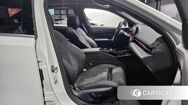 BMW 5 Series (G60) id 3544507 из Кореи 20