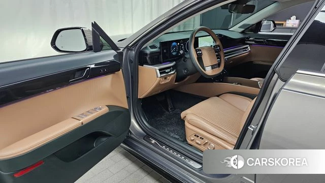 Hyundai Grandeur (GN7) id 3909889 из Кореи 20