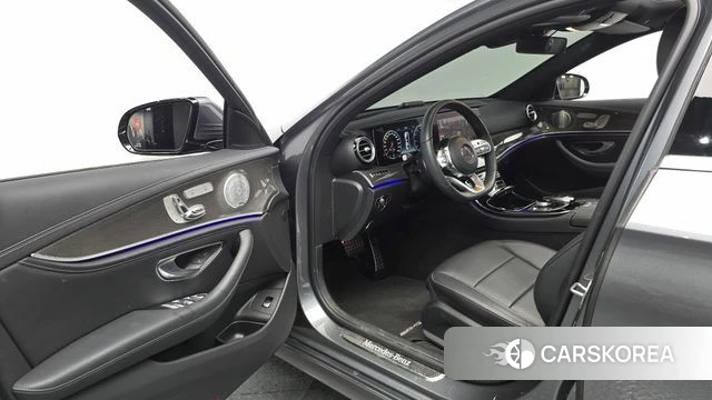 Mercedes-Benz E-Class W213 id 4459063 из Кореи 34