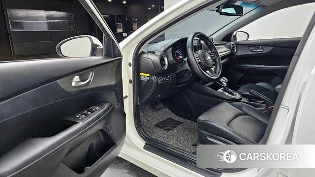 Kia Come New K3 id 3899563 из Кореи 20