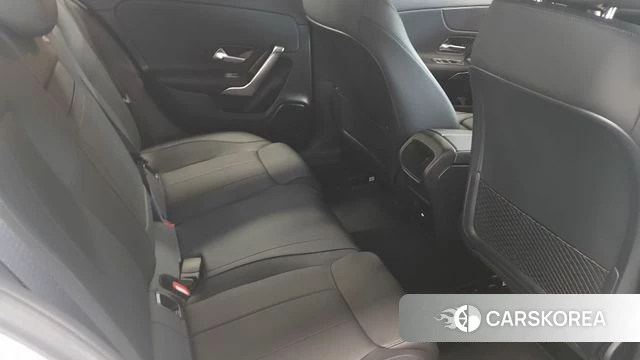 Mercedes-Benz A-Class W177 id 4686408 из Кореи 17