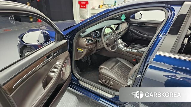 Genesis G90 id 4294699 из Кореи 32
