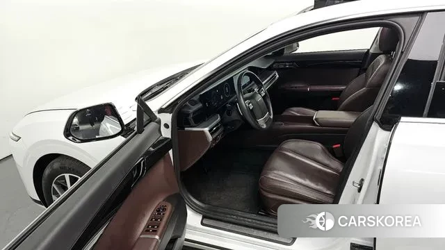 Hyundai Grandeur (GN7) id 2979281 из Кореи 20