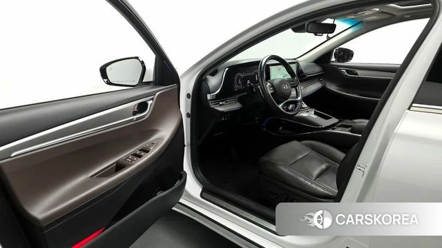 Hyundai The New Grandeur IG id 4384000 из Кореи 20