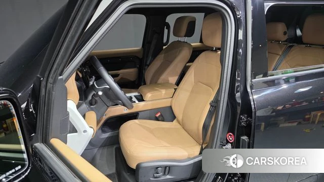Land Rover Defender (L663) id 4734777 из Кореи 35