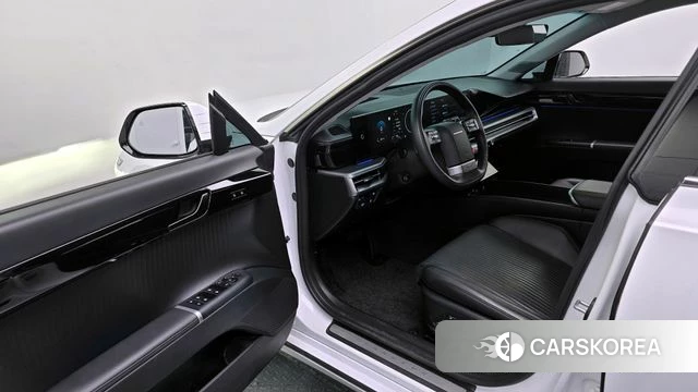 Hyundai Grandeur (GN7) id 3903047 из Кореи 20