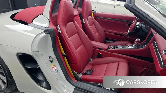 Porsche 718 Boxster id 4223804 из Кореи 31