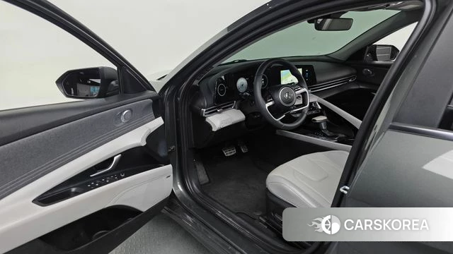 Hyundai Avante (CN7) id 3793916 из Кореи 20