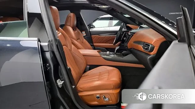 Maserati Levante id 3707874 из Кореи 20