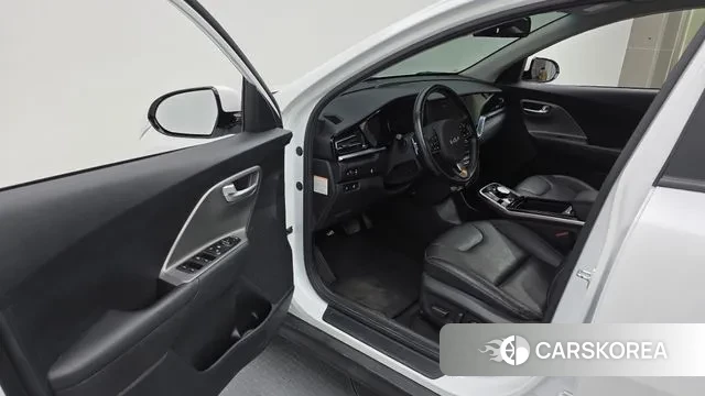 Kia Niro Plus id 3252216 из Кореи 20