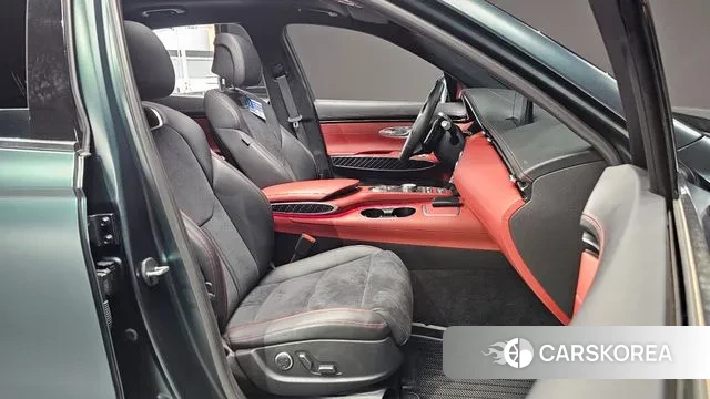 Genesis GV70 id 3075682 из Кореи 20