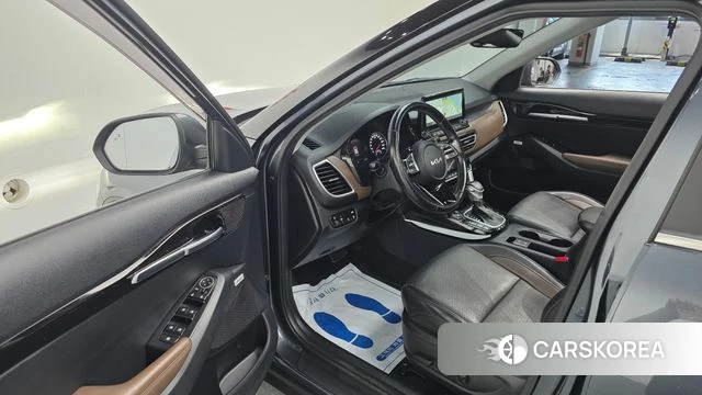 Kia Seltos id 4330496 из Кореи 32