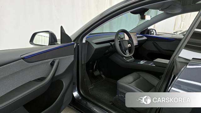Tesla Model Y id 3837860 из Кореи 20