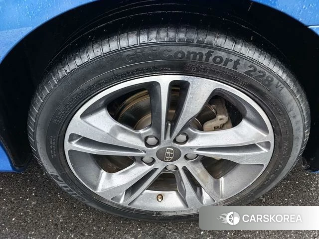 Geely Automobile Binrui id 3882470 из Китая 23