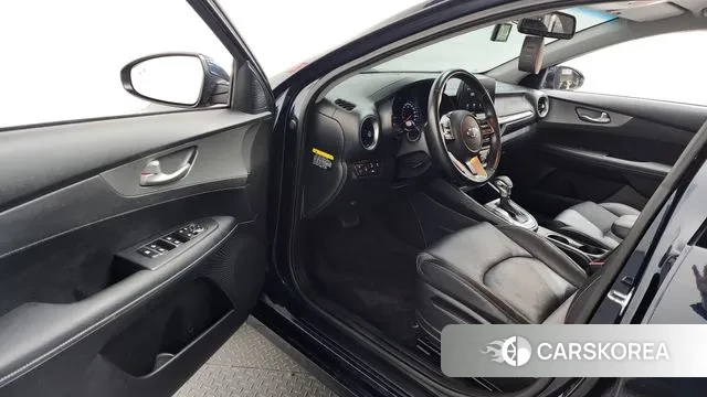 Kia Come New K3 id 3723388 из Кореи 20