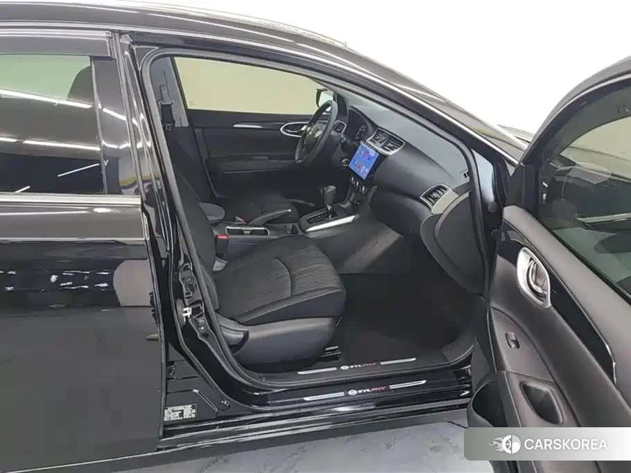 Nissan Xuan Yi id 4515502 из Китая 16