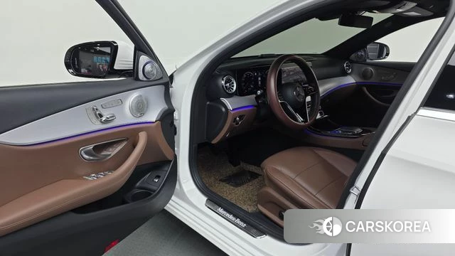 Mercedes-Benz E-Class W213 id 3965318 из Кореи 20