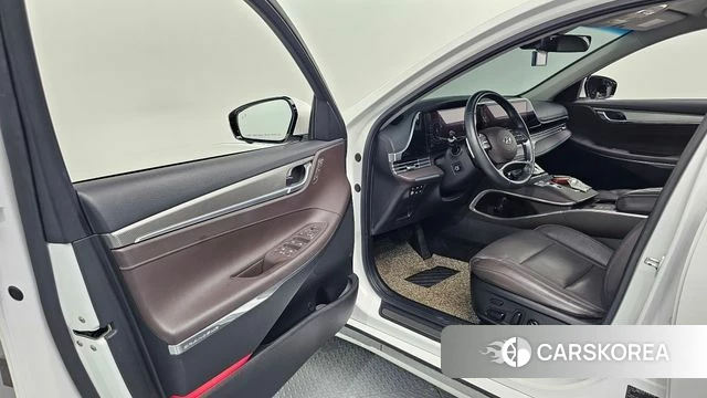 Hyundai The New Grandeur IG Hybrid id 4562382 из Кореи 33
