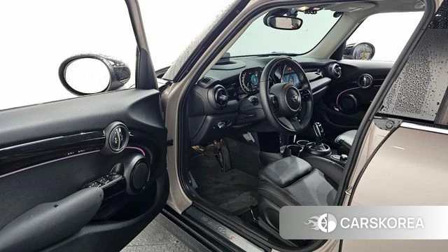 Mini Cooper S id 4383186 из Кореи 35