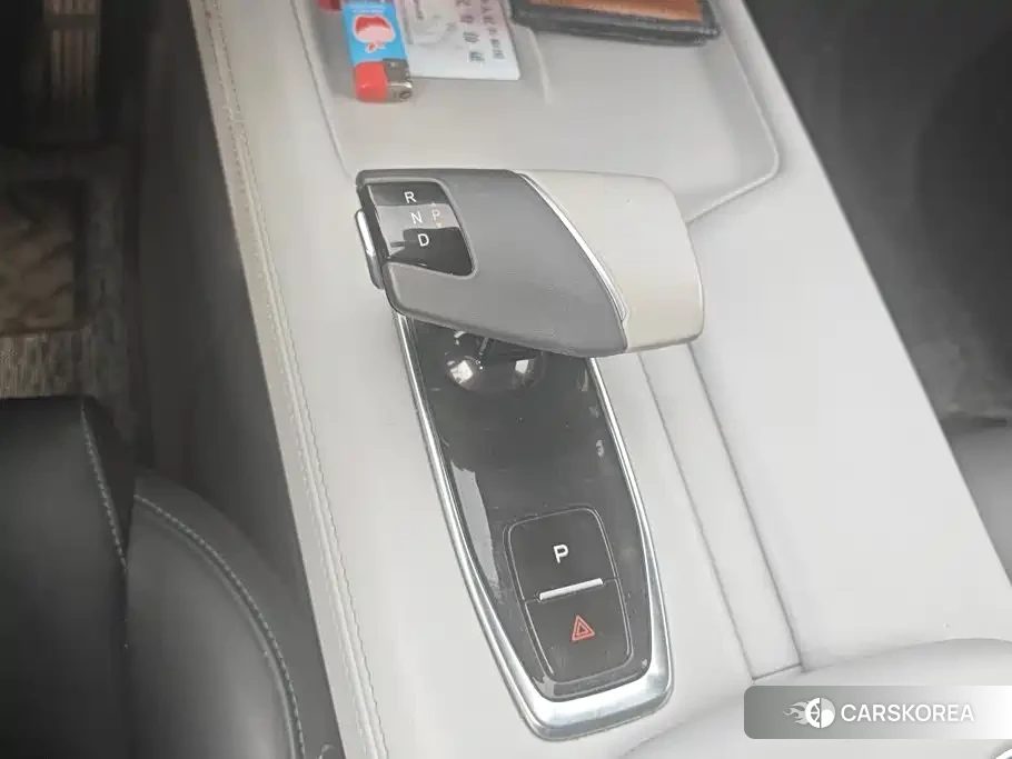 Chang'an UNI-Z New Energy id 4655234 из Китая 16