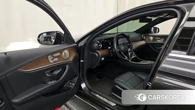 Mercedes-Benz E-Class W213 id 2994456 из Кореи 20