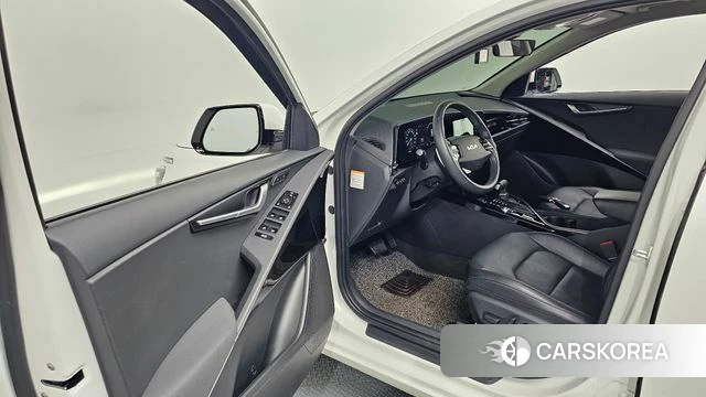 Kia Di Ol Nu Niro id 4388867 из Кореи 30