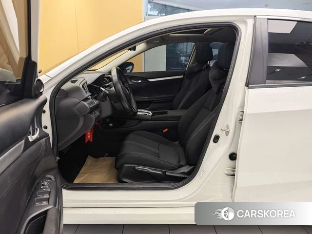 Honda Civic id 4365778 из Китая 33