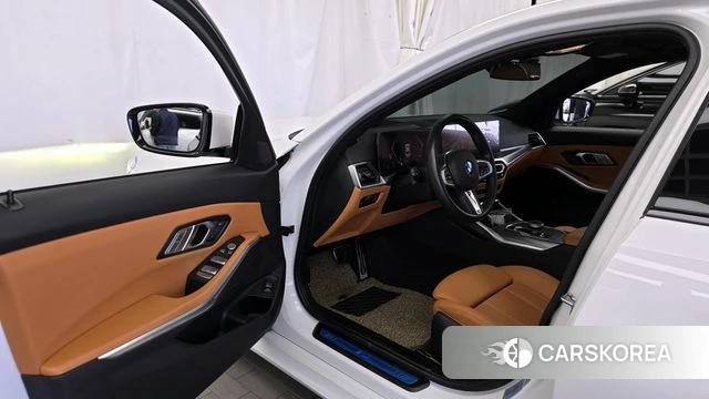 BMW 3 Series (G20) id 4201771 из Кореи 31