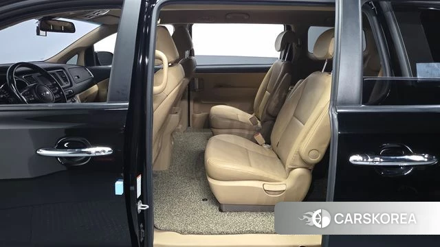 Kia The New Carnival id 4765160 из Кореи 30