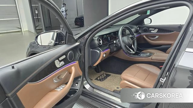 Mercedes-Benz E-Class W213 id 4428103 из Кореи 30