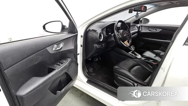 Kia The New K3 2nd generation id 3592237 из Кореи 20