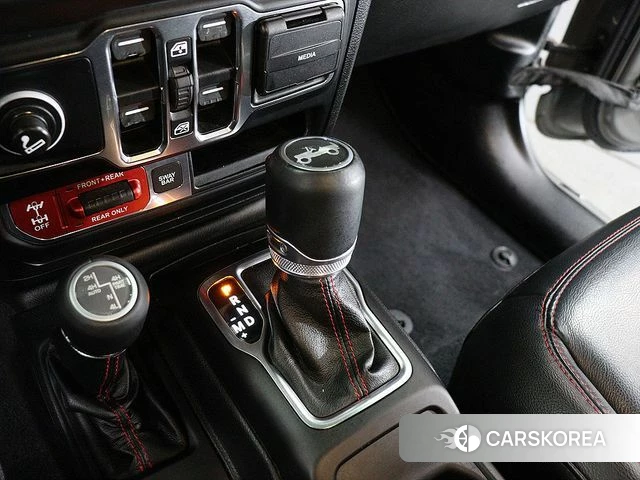 Jeep Wrangler (JL) id 4232721 из Кореи 20