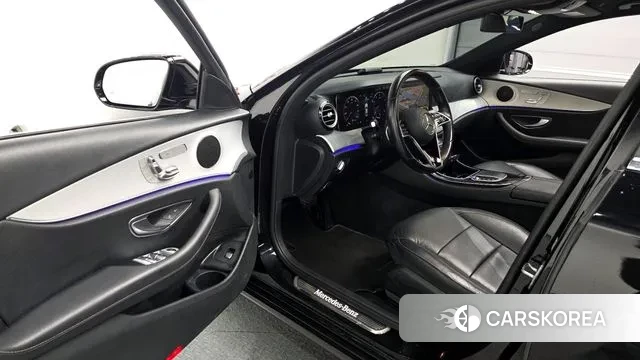 Mercedes-Benz E-Class W213 id 3676405 из Кореи 20