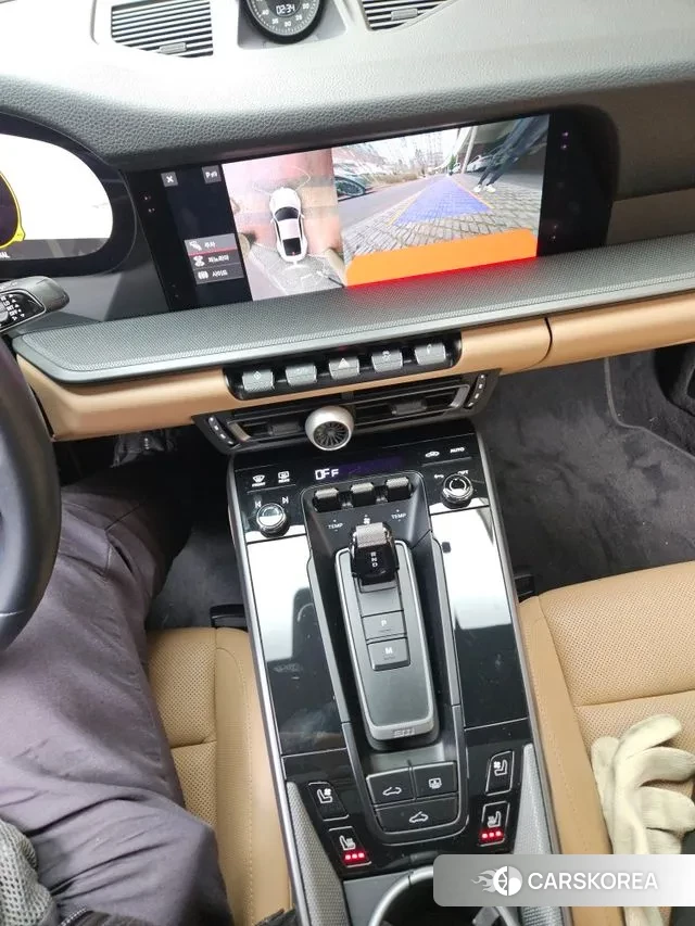 Porsche 911(992) id 3765751 из Кореи 10