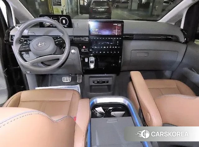 Hyundai Staria id 3711306 из Кореи 20