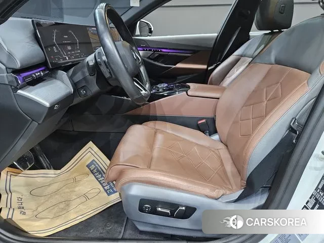 BMW 5 Series (G60) id 3467262 из Кореи 20