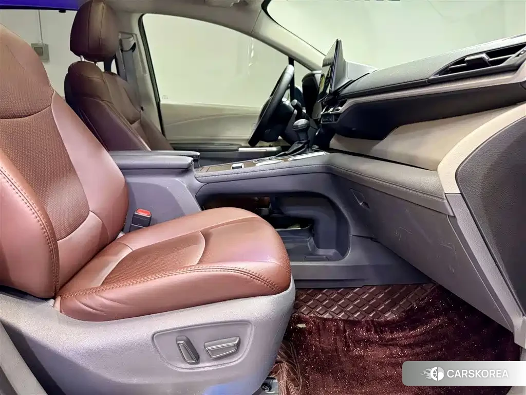 Toyota Sienna id 4599736 из Китая 29