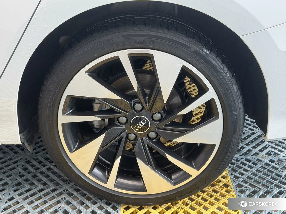 Audi A3 id 4473689 из Китая 26