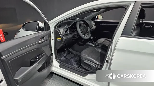 Hyundai The New Avante AD id 3407929 из Кореи 20