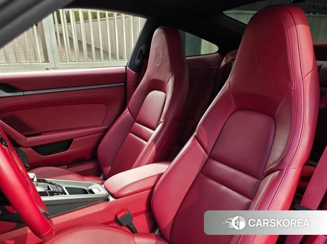 Porsche 911(992) id 4894506 из Кореи 20