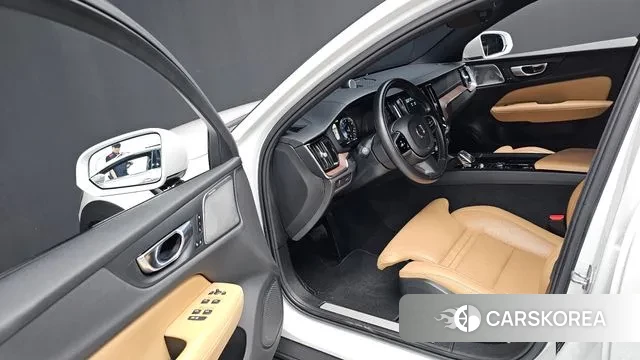 Volvo V60 Cross-Country 2nd Generation id 3013016 из Кореи 20