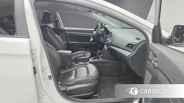 Hyundai The New Avante AD id 3692596 из Кореи 20