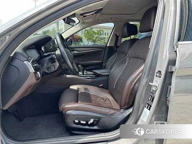 BMW 5 Series (G30) id 2890993 из Кореи 20