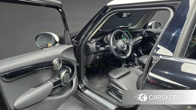 Mini Cooper id 4397957 из Кореи 30