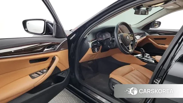 BMW 5 Series (G30) id 3026999 из Кореи 20