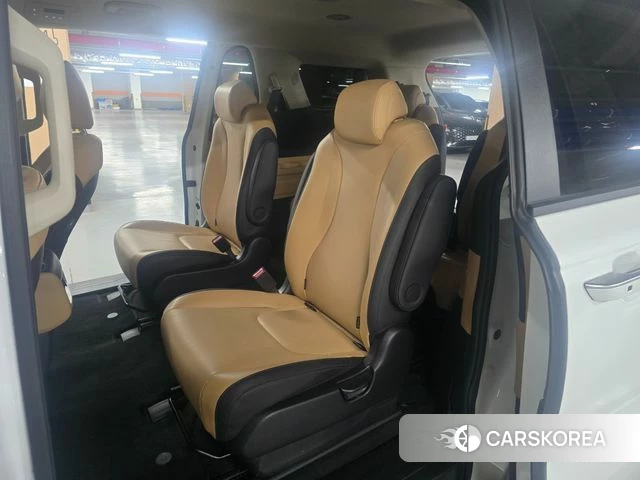 Kia Carnival 4th generation id 3823810 из Кореи 18